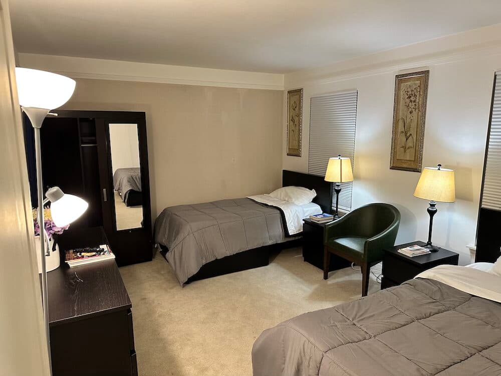 Comfortable resident room